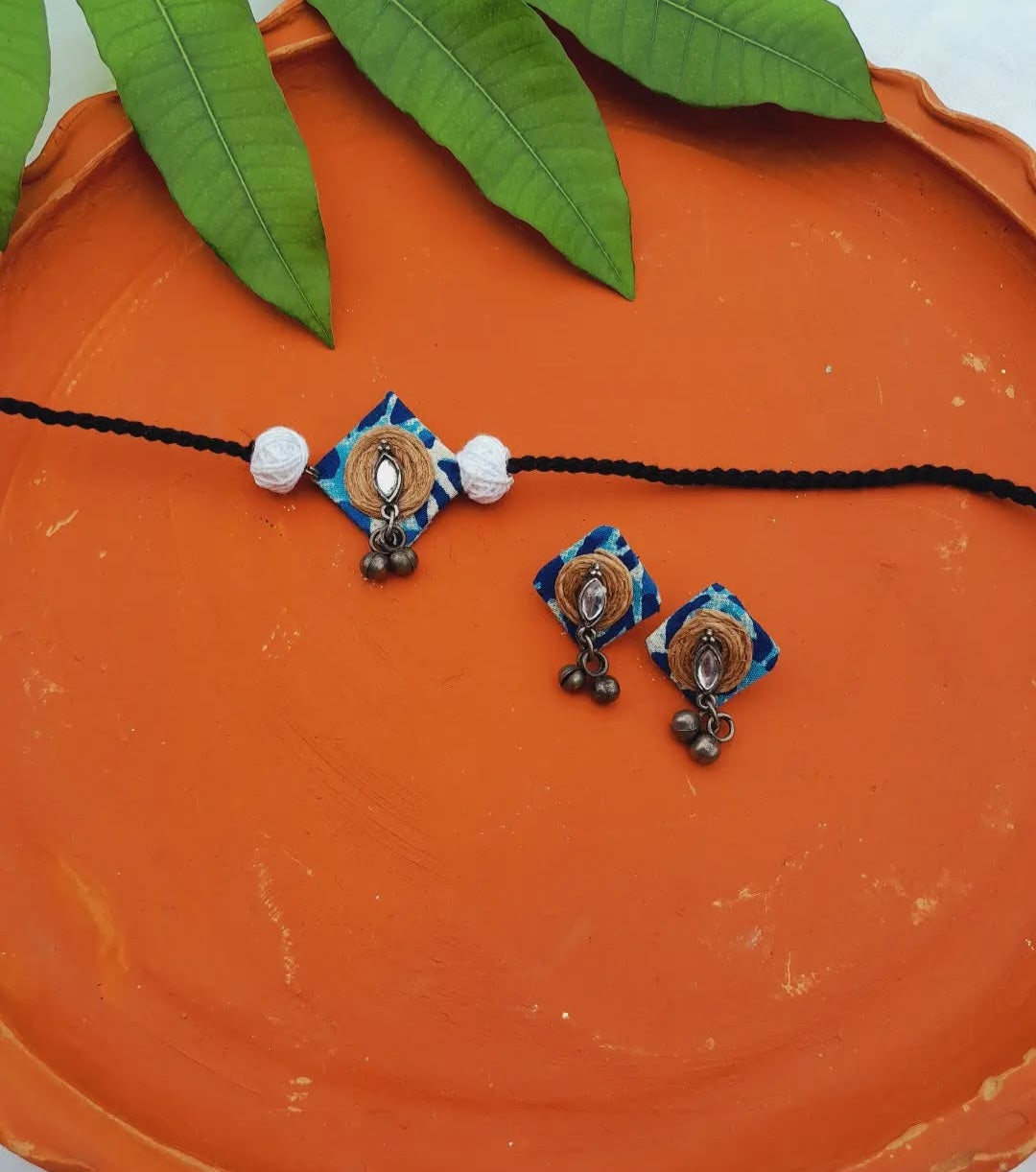 Blue Kite Choker Set