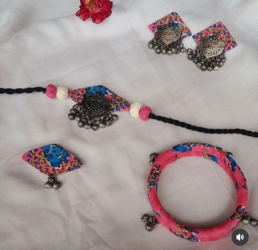 Pink Choker Set